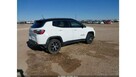 Jeep Compass 4x4 / LIMITED / niski przebieg - 4