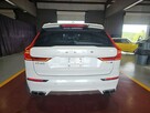 Volvo XC 60 AWD / najbogatasza wersja Inscription / - 6