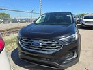 Ford EDGE AWD / TITANIUM / Benzyna - 3