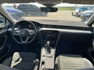 Volkswagen Passat Variant Elegance Automat Skóra Kamera Podgrzewanie Tempomat - 9