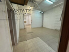 Lokal z witrynami i parkingiem – parter - 6