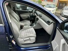 Volkswagen Passat 1,8b Highline,pół skóry,podg szyba front i fotele,ksenony,drugie koła - 16