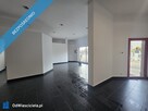 Lokal handlowo- usługowy, parking. ul. Przewóz 49