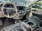 Chrysler Pacifica LIMITED / niski przebieg / mała szkoda - 10