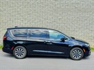 Chrysler Pacifica - 9