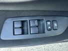 Toyota Auris 1.4 benzyna 96KM/5 drzwi/Automatyczna klimatyzacja/Zamiana/Kredyt - 11