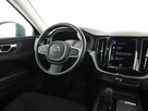 Volvo XC 60 Momentum B4(mHEV) automat AWD navi kamera tempomat LED - 16