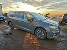Chrysler Pacifica / PLUG-IN / 3.6 260KM / niski przebieg / - 2