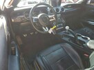 Ford Mustang / 5.0 / niski przebieg / - 8