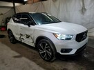 Volvo XC 40 / 4x4 / 2.0 247KM / - 3