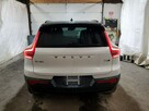 Volvo XC 40 / 4x4 / 2.0 247KM / - 6
