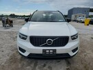 Volvo XC 40 / 2.0 250KM / 4x4 / Bogate wyposażenie / - 3