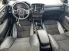 Volvo XC 40 / 2.0 250KM / 4x4 / Bogate wyposażenie / - 8