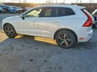 Volvo XC 60 / PLUG-IN / 4x4 / Bogate wyposażenie / - 3