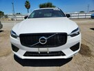 Volvo XC 60 / AWD / bogata wersja / niski przebieg - 3