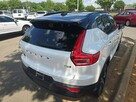 Volvo XC 40 R-Design / 4x4 / niski przebieg - 3