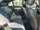 Mercedes C 300 4Matic / pakiet AMG / niski przebieg - 10