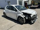 Toyota Yaris 1.5 - 125KM CarPlay  Salon Polska 2024 - 3