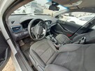 Hyundai IONIQ - 8