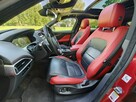 Jaguar F-PACE - 14