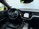 Volvo V60 2.0 190KM R-Design Serwis ASO 19" Pełny pakiet Bezwypadkowy - 9