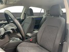 Volkswagen Golf VIII 1.0 eTSI Life DSG Hatchback - 16