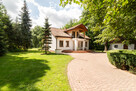 Dworek ze stajnią i działką inwestycyjną - 1