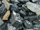 Kamien Zielony z przebarwieniami łupany otoczony IMPORT - 6