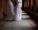 Biała suknia ślubna z podpinanym trenem - 6