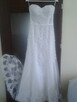 Biała suknia ślubna z podpinanym trenem - 12