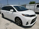 Toyota Sienna 2018, 3.5L, po gradobiciu - 2