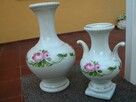 porcelanowy i sygnowany wazon dwie sztuki - 2