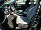 VOLVO XC40 T4 MOMENTUM - 8