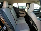 VOLVO XC40 T4 MOMENTUM - 9