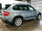 BMW X5 4.8I - 6