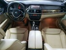 BMW X5 4.8I - 8