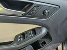 Volkswagen Jetta Atrakcyjny kolor i mały przebieg - 12