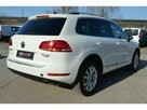 Volkswagen Touareg Bezwypadkowy! Serwisowany! 3.0 diesel! - 3
