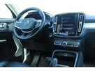 Volvo XC 40 D4 / AWD / MOMENTUM / salon PL / pakiet WINTER - 9