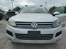 VOLKSWAGEN TOUAREG - 2