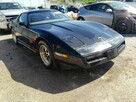 Chevrolet Corvette - 3