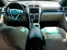 FORD EXPLORER XLT - 7