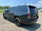 CADILLAC ESCALADE ESV LUXURY - 3