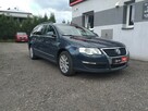 Volkswagen Passat - 2
