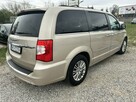 Chrysler Town & Country 7-osobowy - 5