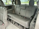 Chrysler Town & Country 7-osobowy - 11