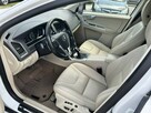 Volvo XC 90 - 9