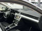 Volkswagen Passat Łopatki, Navi, Masaż, Grzana kierownica, Grzane fotele, Alu, GWARANCJA - 15