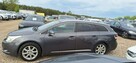 Toyota Avensis Climatronic Benzyna super stan duza navi dwa komplety kół - 4