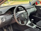 Volkswagen Passat Niski przebieg - benzyna - oryginał - 14